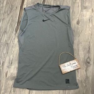 Nike pro dri-fit tank top grey size medium sports